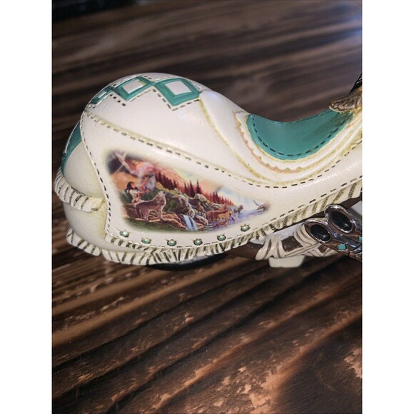 Native American Turquoise Feather Dreamcatcher Motorcycle Resin Figurine Decor - Picture 5 of 10